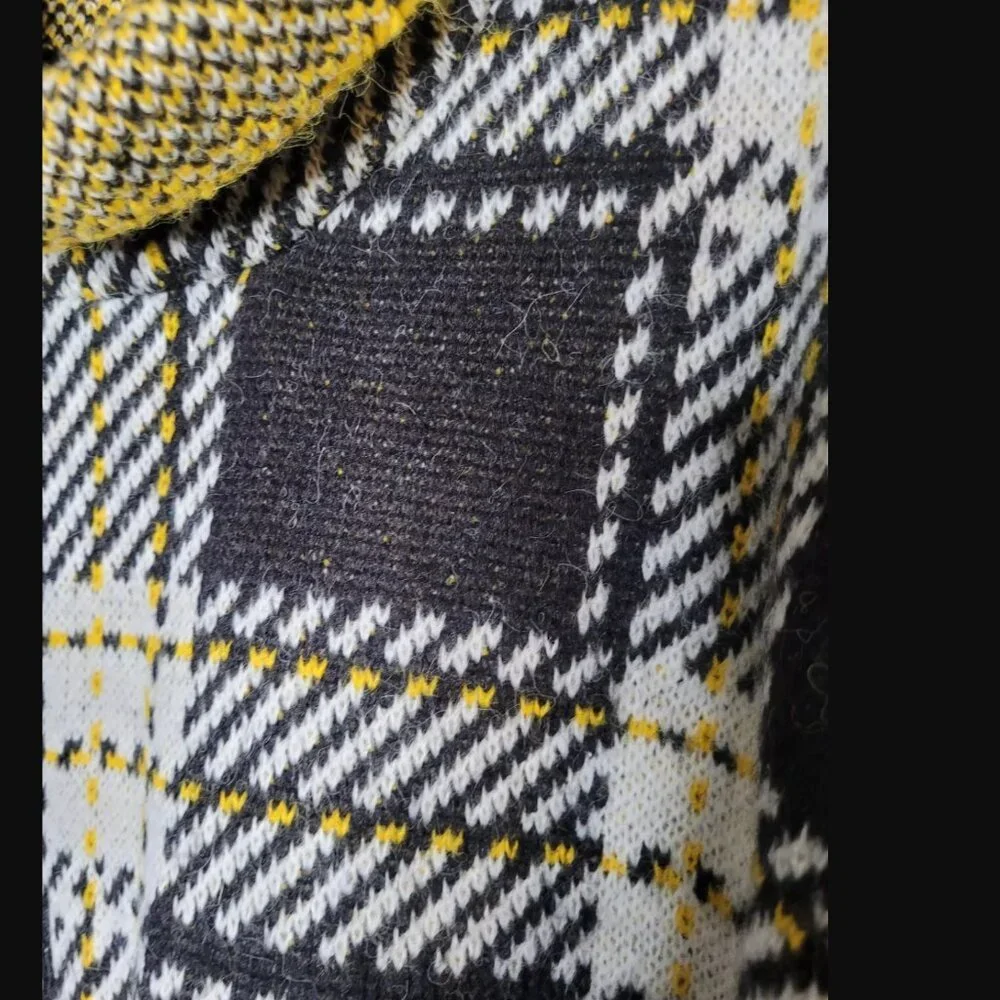 DKNY Sweater Plaid Yellow Black Sz Small NWT - Picture 8 of 8